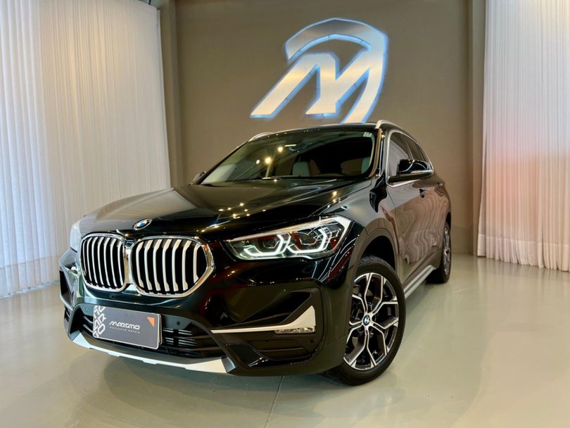 BMW X1 SDRIVE 20i X-Line 2.0 TB Active Flex