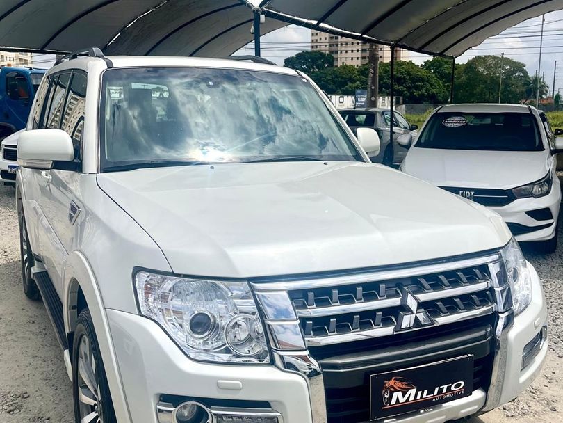 Mitsubishi Pajero HPE Full 3.2 4x4 T.I.Dies. 5p Aut