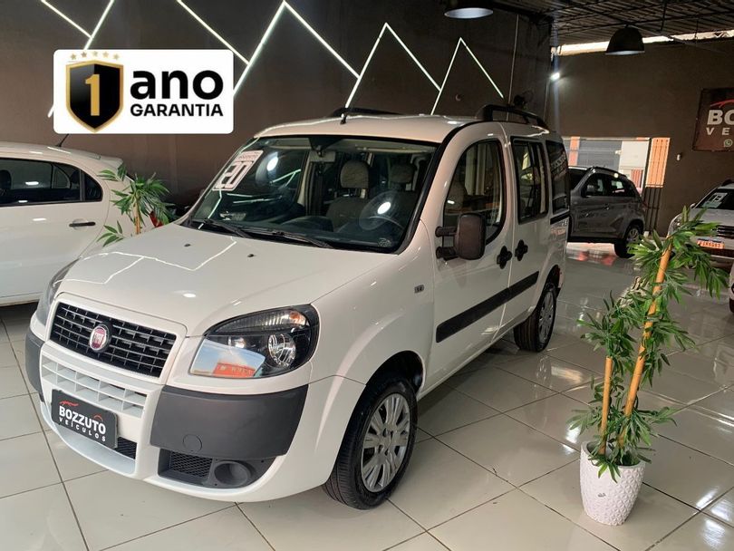 Fiat Doblo ESSENCE 1.8 Flex 16V 5p