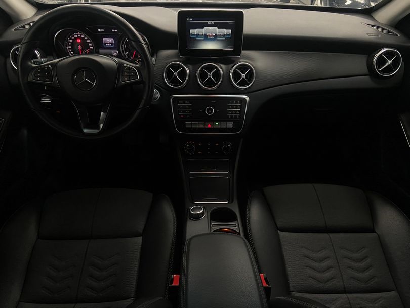 Mercedes GLA 200 Style 1.6 TB 16V/Flex Aut.