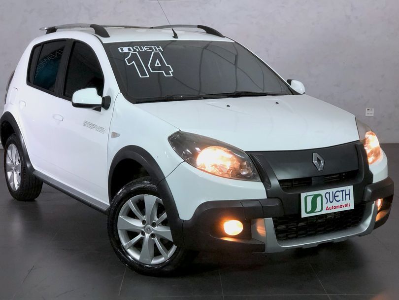 Renault SANDERO STEPWAY Hi-Flex 1.6 16V 5p Aut.