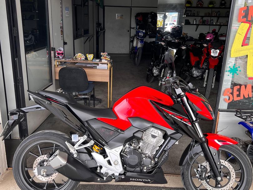 HONDA CB 300F Twister Flex
