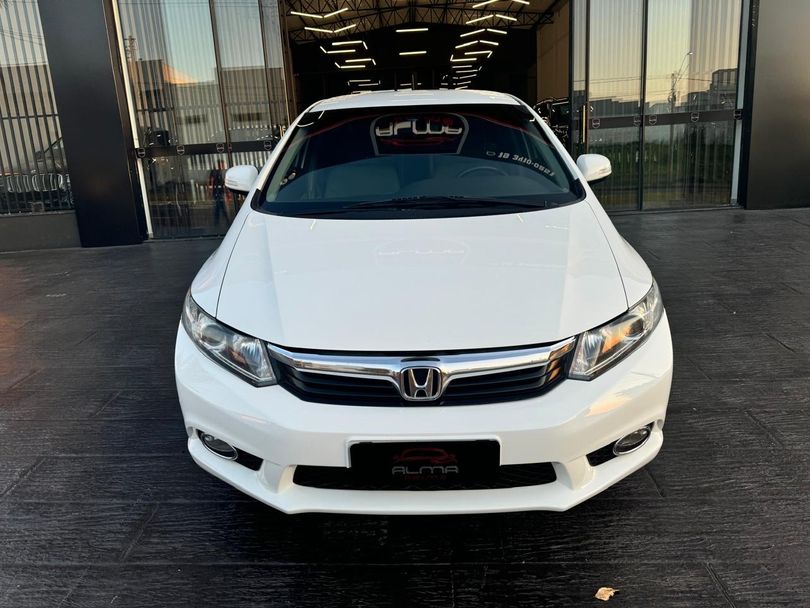Honda Civic Sedan LXR 2.0 Flexone 16V Aut. 4p