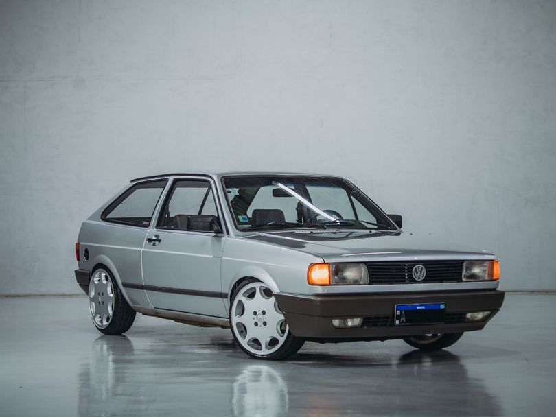 VolksWagen Gol 1000 (modelo antigo)