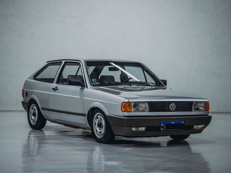 VolksWagen Gol 1000 (modelo antigo)