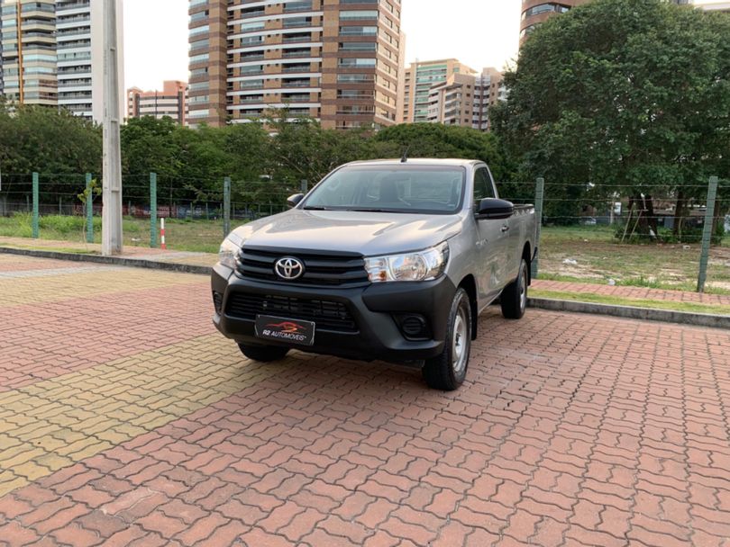 Toyota Hilux CS 4x4 2.8 TDI Diesel Mec.