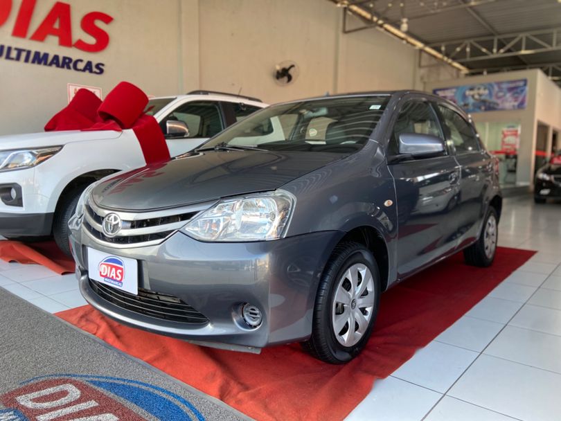 Toyota ETIOS XS 1.5 Flex 16V 5p Mec.