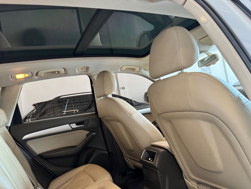 Audi Q5 2.0 16V TFSI 225cv Quattro Tiptronic