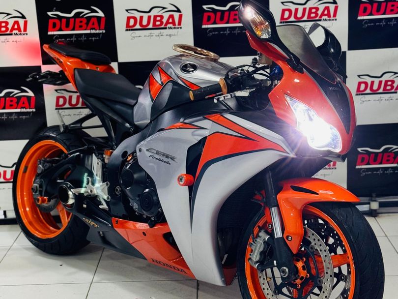HONDA CBR 1000 RR Fireblade