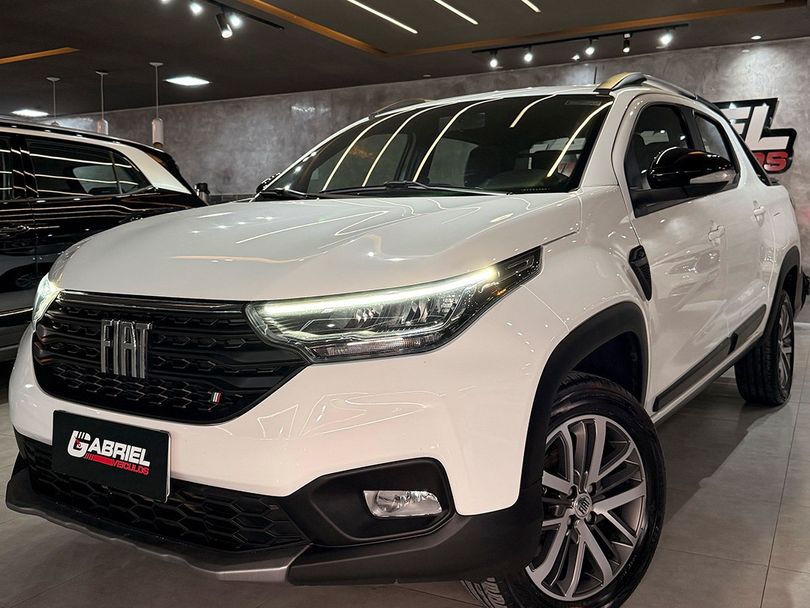 Fiat Strada Volcano 1.3 Flex 8V CD