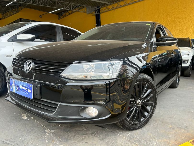 VolksWagen JETTA Highline 2.0 TSI 16V 4p Tiptronic