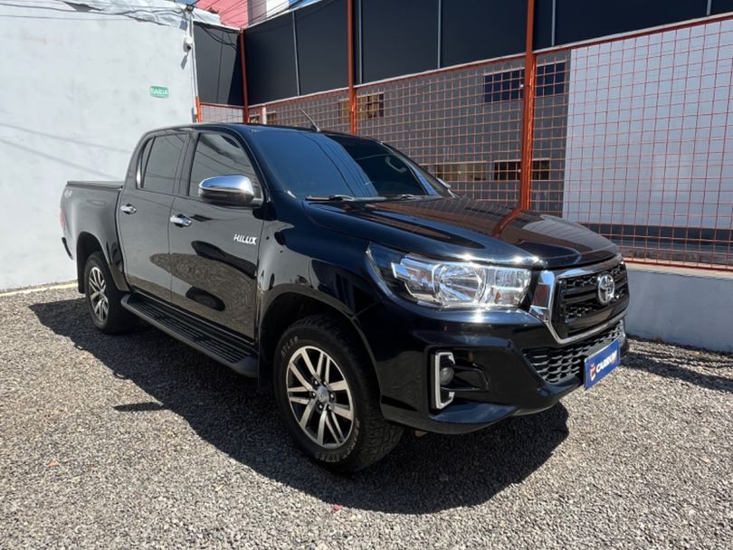 Toyota Hilux CD SRV 4x4 2.8 TDI Diesel Aut.