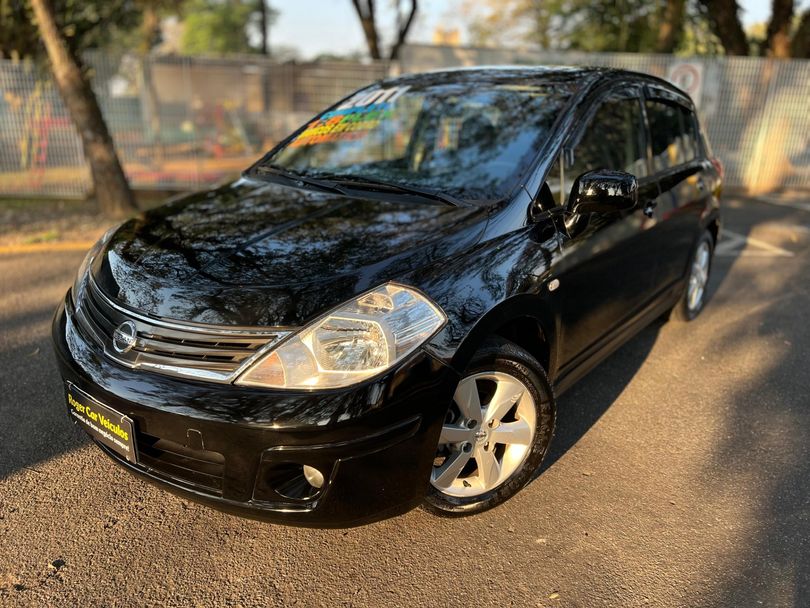 Nissan TIIDA SL 1.8/1.8 Flex 16V Aut.