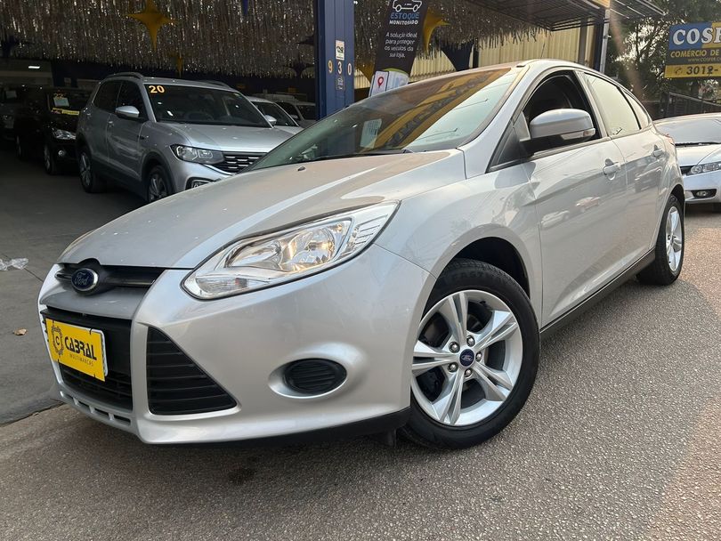 Ford Focus 1.6 S/SE/SE Plus Flex 8V/16V  5p