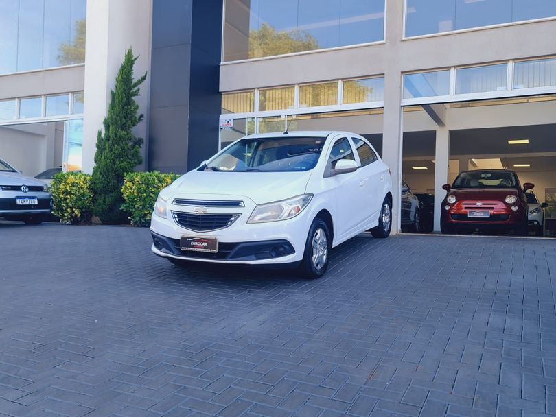 Chevrolet ONIX HATCH LT 1.0 8V FlexPower 5p Mec.