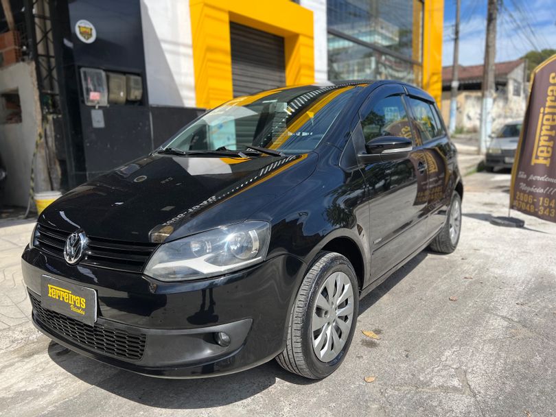 VolksWagen Fox 1.6 Mi Total Flex 8V 5p