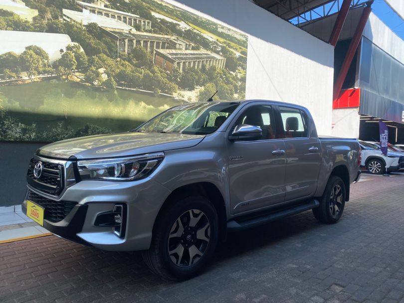 Toyota Hilux CD SRX 4x4 2.8 TDI 16V Diesel Aut.