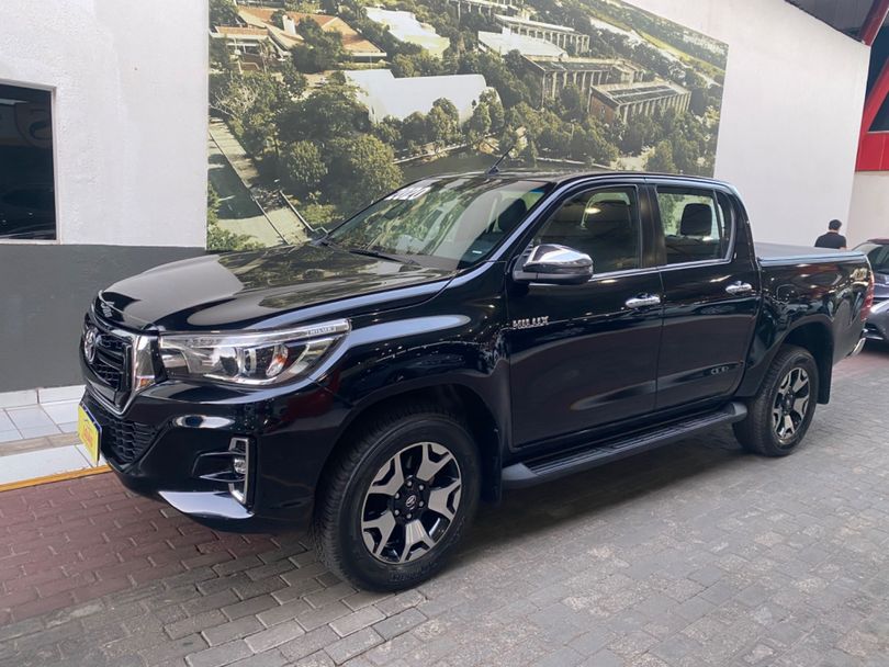 Toyota Hilux CD SRX 4x4 2.8 TDI 16V Diesel Aut.