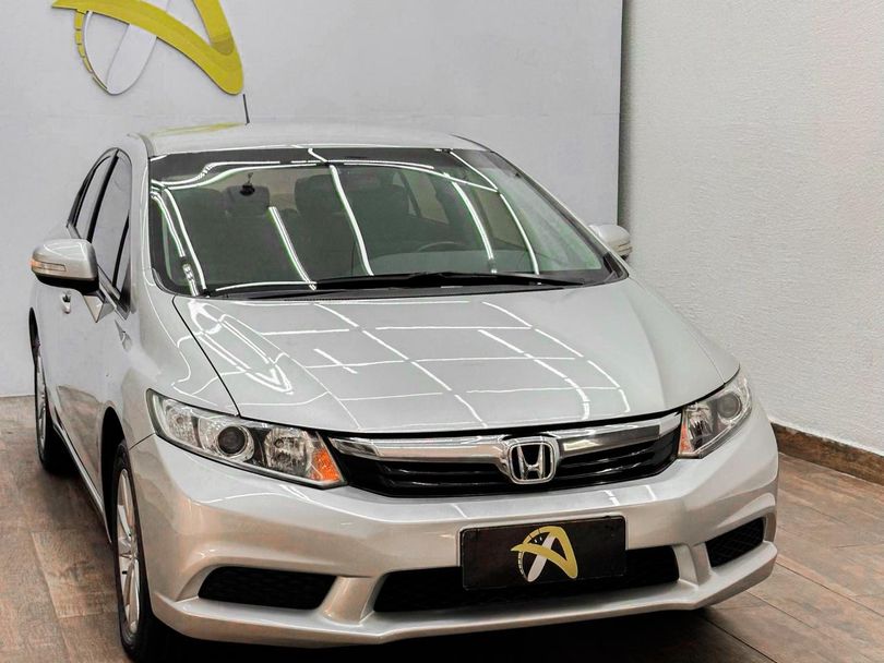 Honda Civic Sed. LXL/ LXL SE 1.8 Flex 16V Aut.