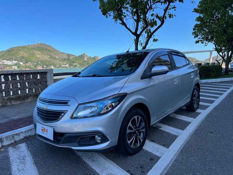 Chevrolet ONIX HATCH LTZ 1.4 8V FlexPower 5p Aut.