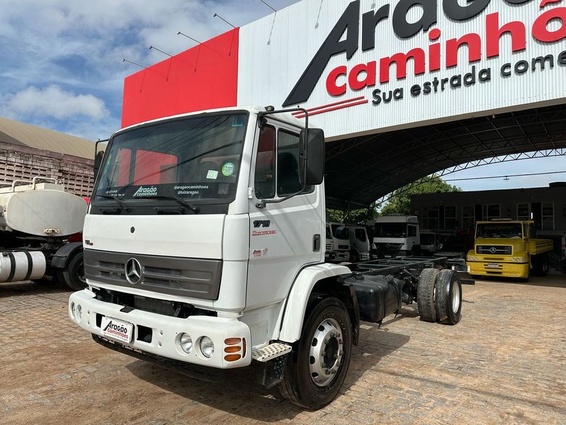 MERCEDES-BENZ 1718 2p (diesel)