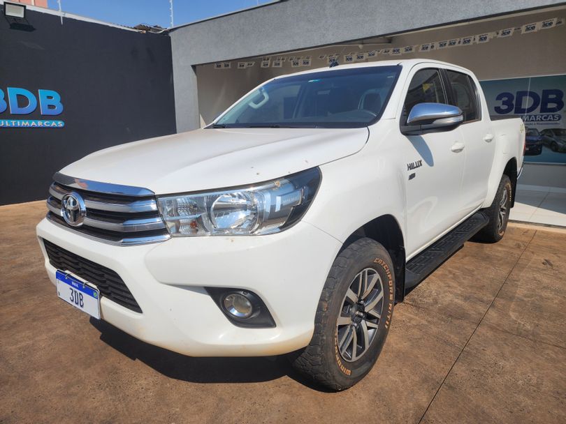 Toyota Hilux CD SRV 4x4 2.7 Flex 16V Aut.