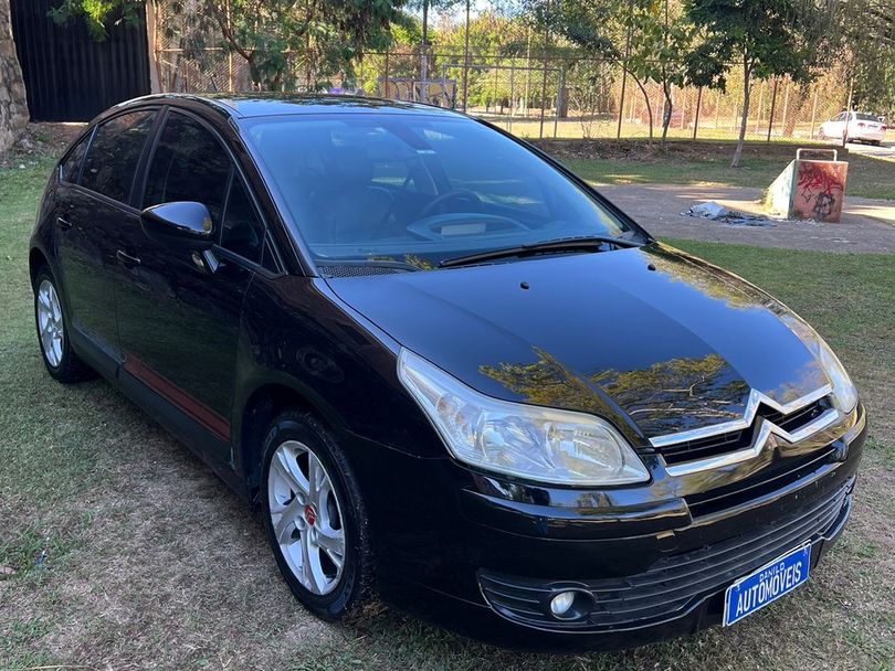 Citroën C4 Competition 2.0 Flex 16V 5p Aut.