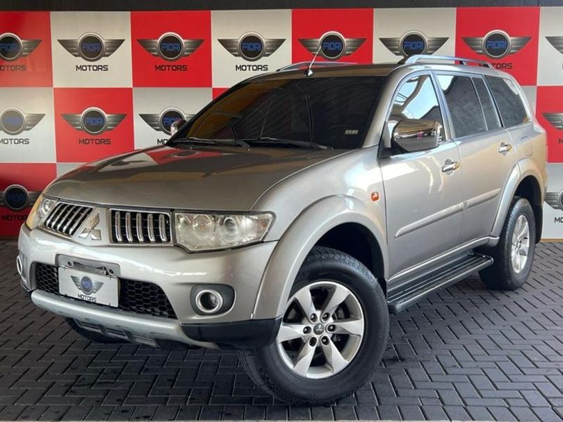 Mitsubishi Pajero DAKAR HPE 3.2 4x4 T.I Dies 5p Aut