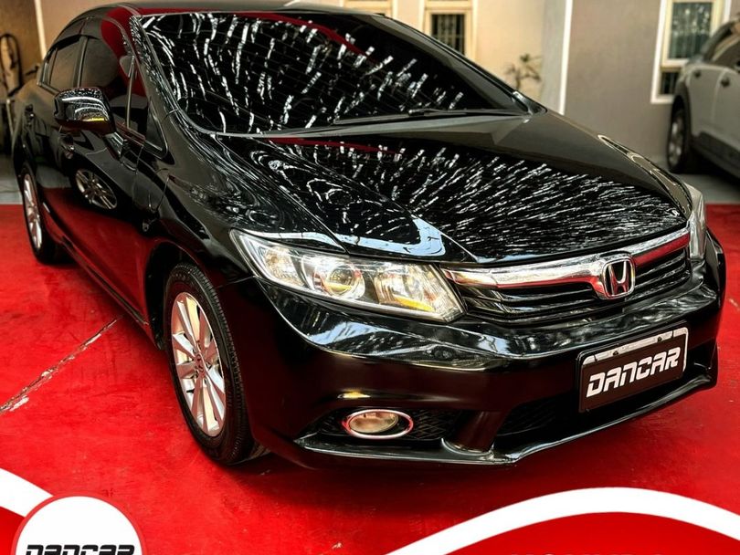 Honda Civic Sedan LXS 1.8/1.8 Flex 16V Mec. 4p