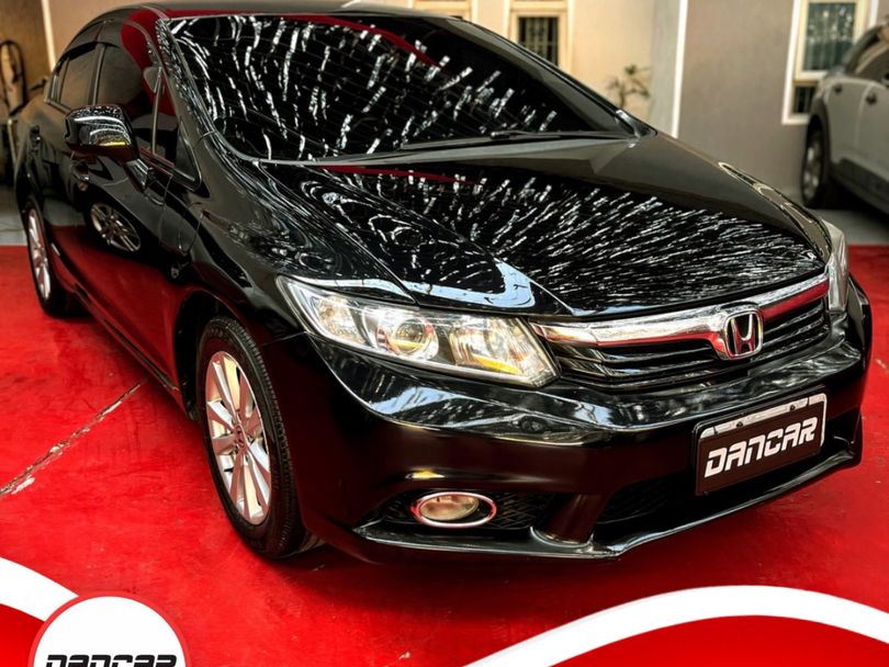Honda Civic Sedan LXS 1.8/1.8 Flex 16V Mec. 4p