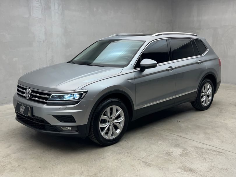 VolksWagen TIGUAN Allspac Comf 250 TSI 1.4 Flex