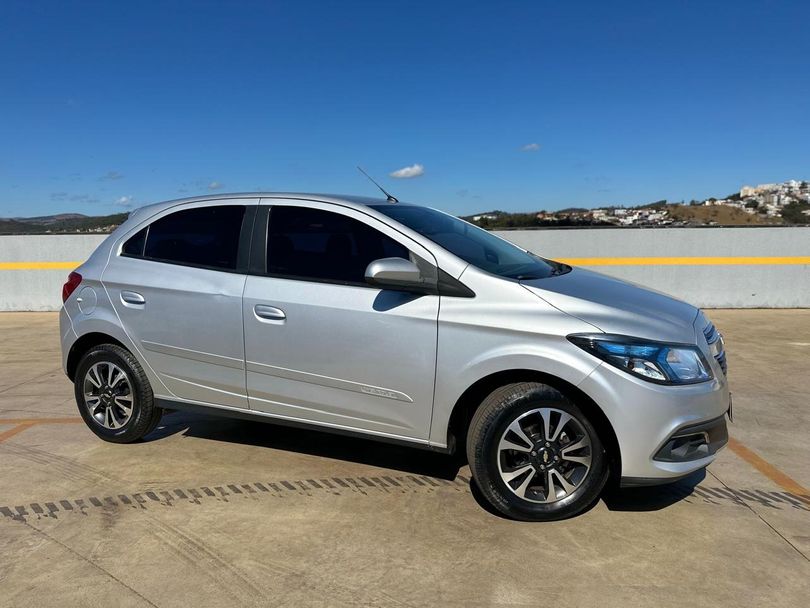 Chevrolet ONIX HATCH LTZ 1.4 8V FlexPower 5p Mec.