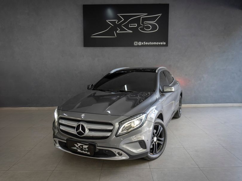 Mercedes GLA 250 Enduro 2.0 TB 16V 211cv Aut.