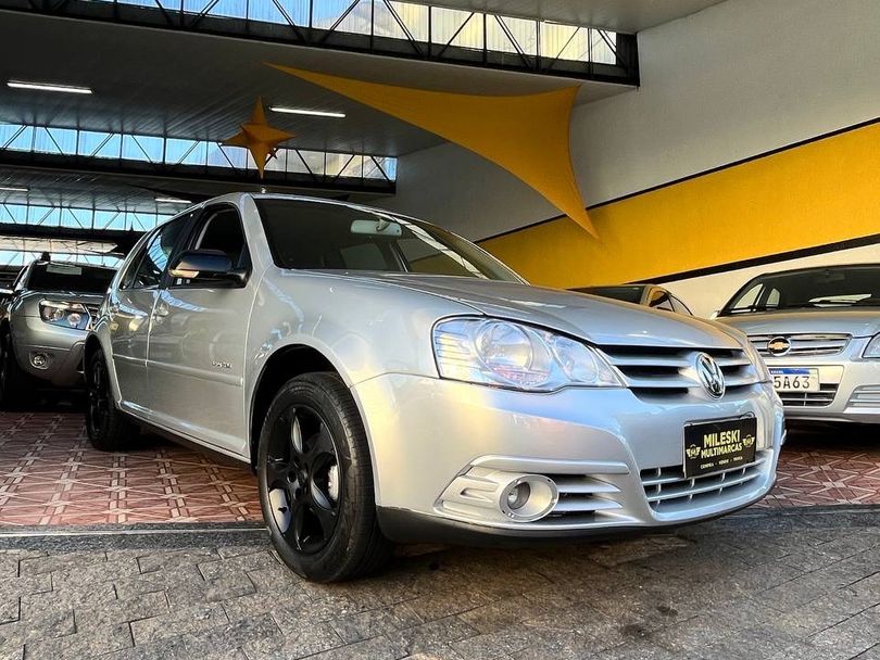 VolksWagen Golf 1.6 Mi Total Flex 8V 4p