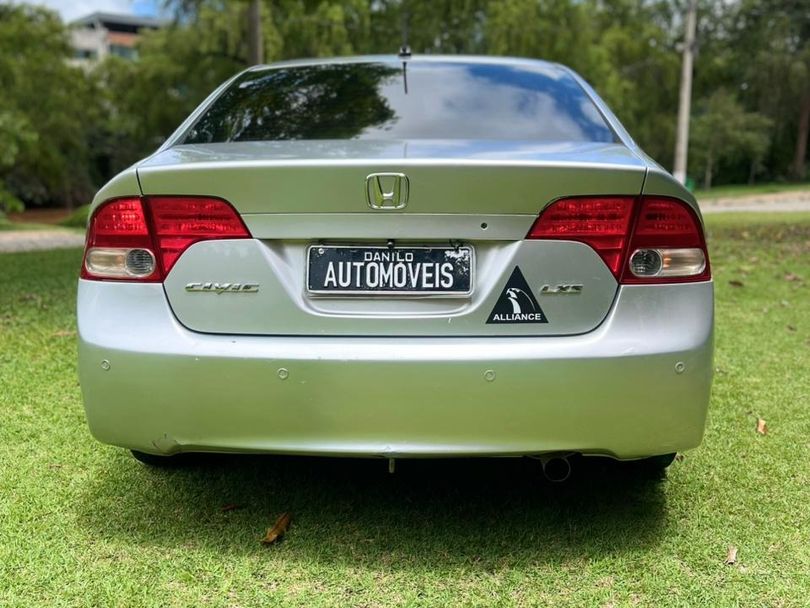 Honda Civic Sedan LXS 1.8/1.8 Flex 16V Mec. 4p