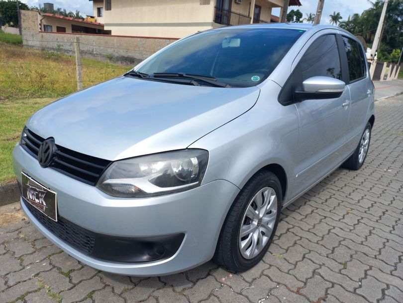 VolksWagen Fox 1.6 Mi Total Flex 8V 5p