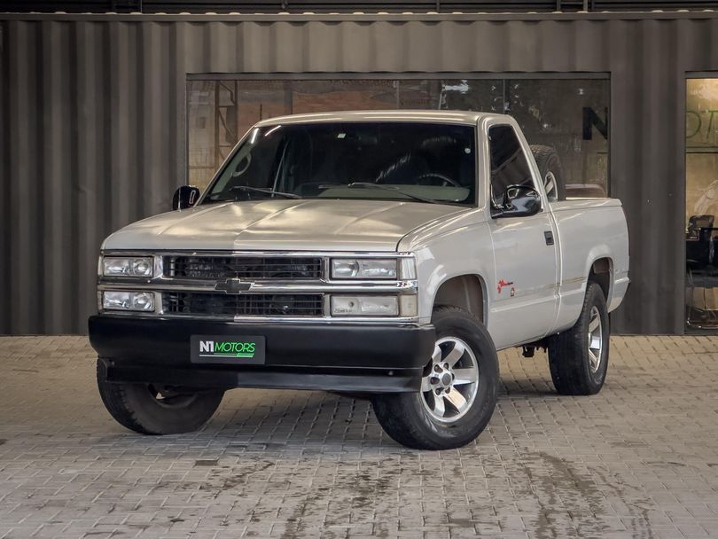 Chevrolet Silverado 4.2 Turbo Diesel