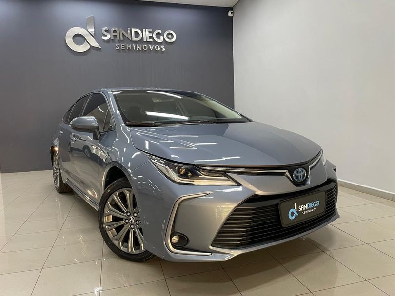 Toyota Corolla Altis Hybrid 1.8 16V Flex Aut.