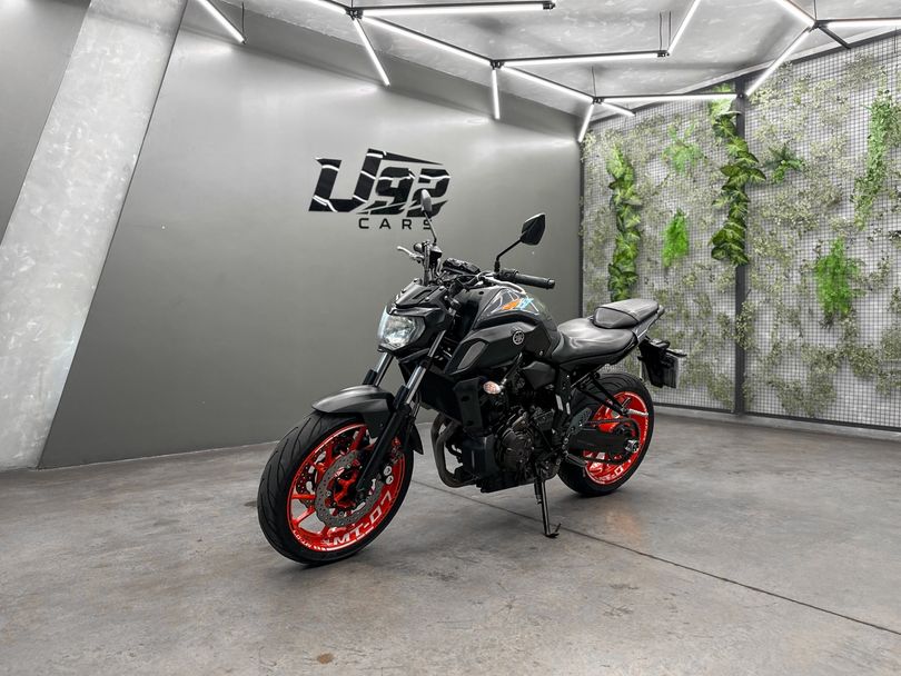 YAMAHA MT-07/MT-07 ABS 689cc