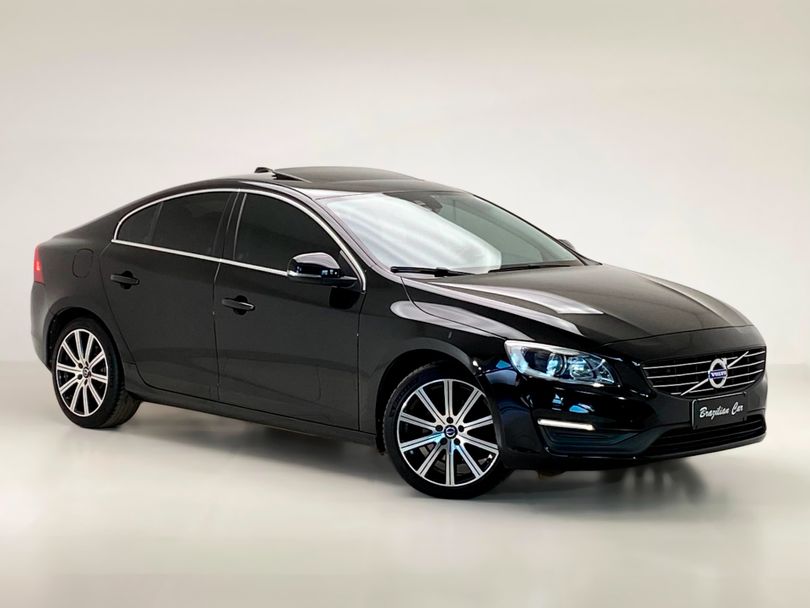 Volvo S60 T-5 MOMENTUM 2.0 245cv 4p