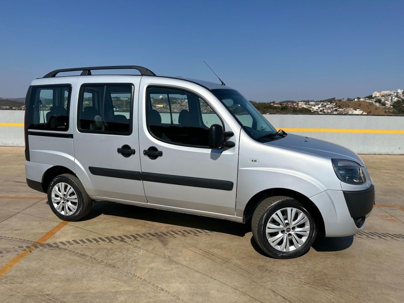 Fiat Doblo ESSENCE 1.8 Flex 16V 5p