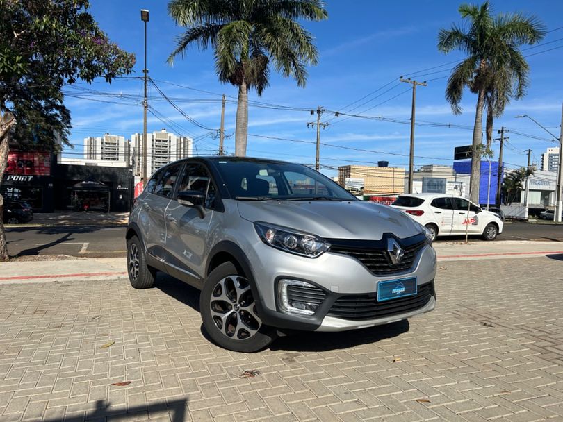 Renault CAPTUR Intense 1.6 16V Flex 5p Aut.