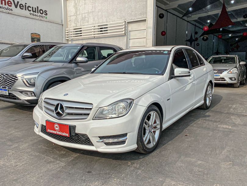 Mercedes C-180 CGI Sport 1.6 TB 16V 156cv Aut.