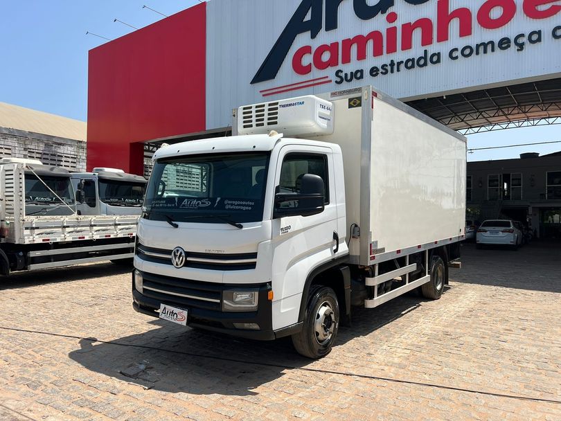 VOLKSWAGEN 11-180 Delivery 2p (diesel)(E5)