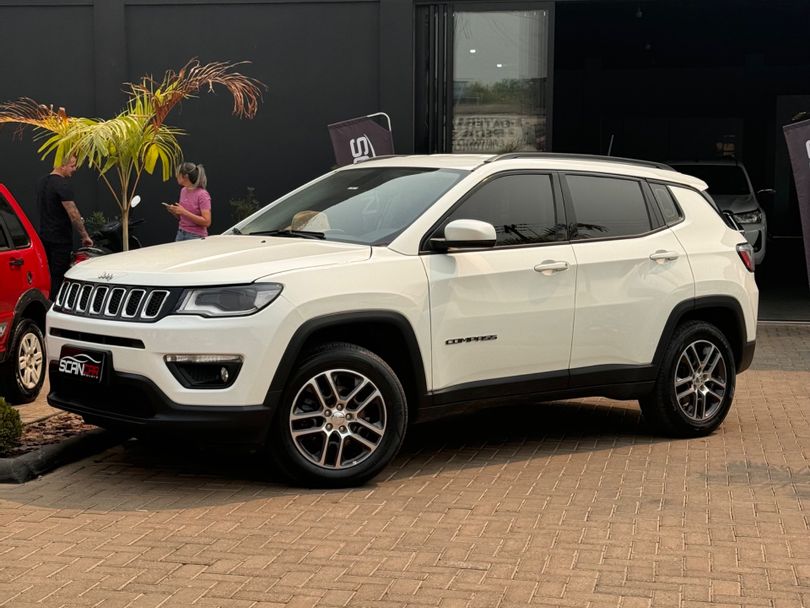 Jeep COMPASS LONGITUDE 2.0 4x4 Dies. 16V Aut.