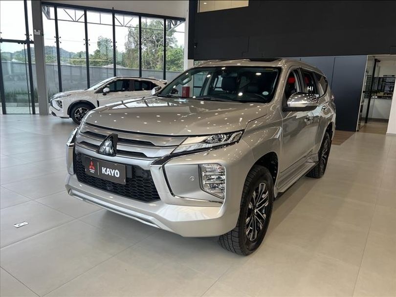 Mitsubishi Pajero Sport 2.4 DI-D HPE-S 4WD
