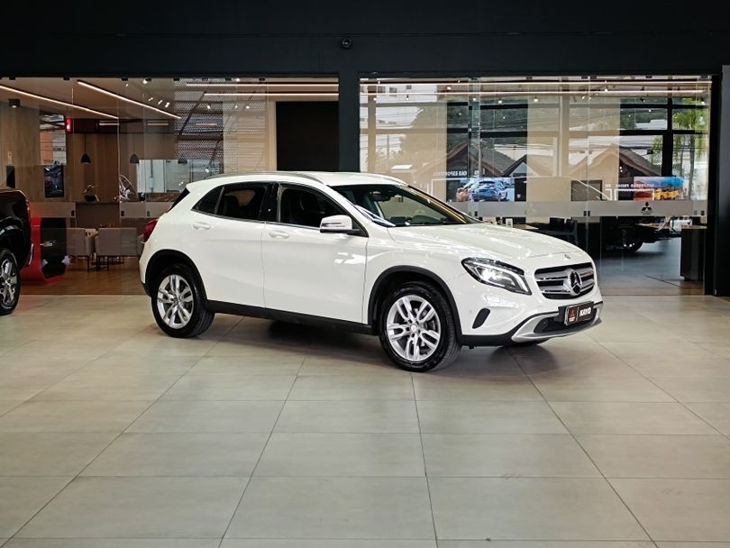 Mercedes-Benz GLA 200 Style