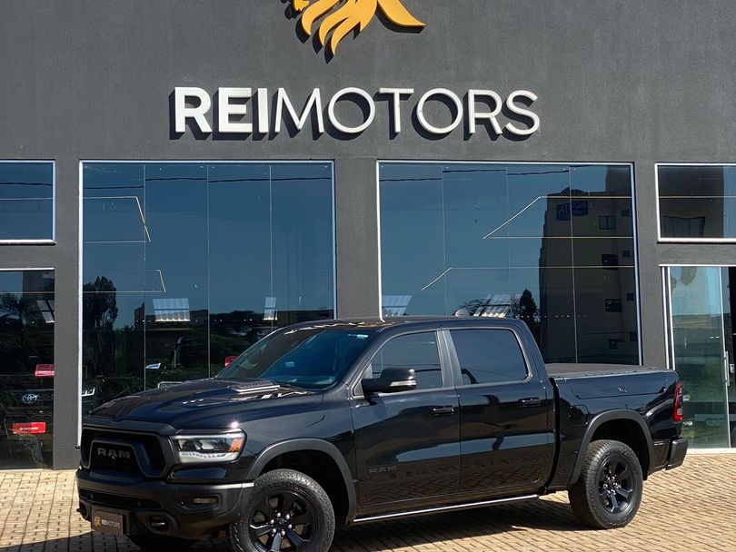 RAM 1500 REBEL 5.7 HEMI CD V8 4x4 Aut.