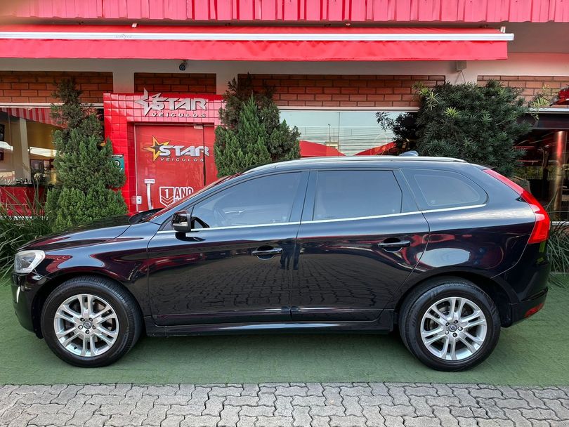 Volvo 2.0 T5 DYNAMIC