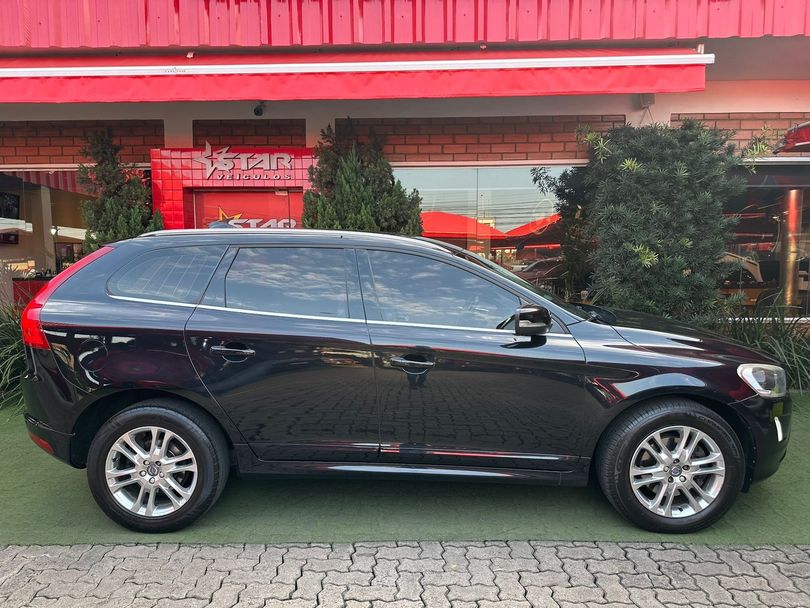 Volvo 2.0 T5 DYNAMIC